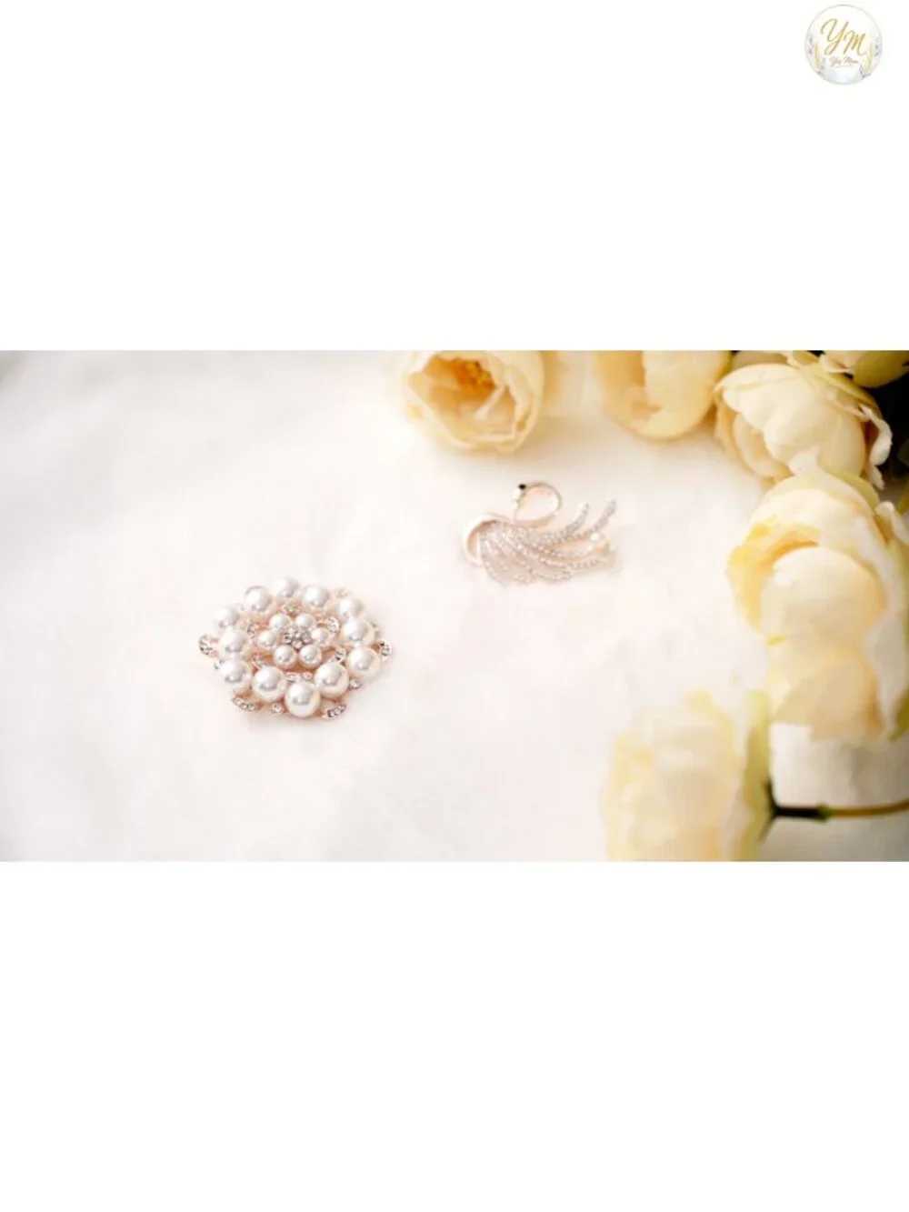 Faux Fur Shawl Wrap Stole with Pearl Rhinestone Brooches for Weddings